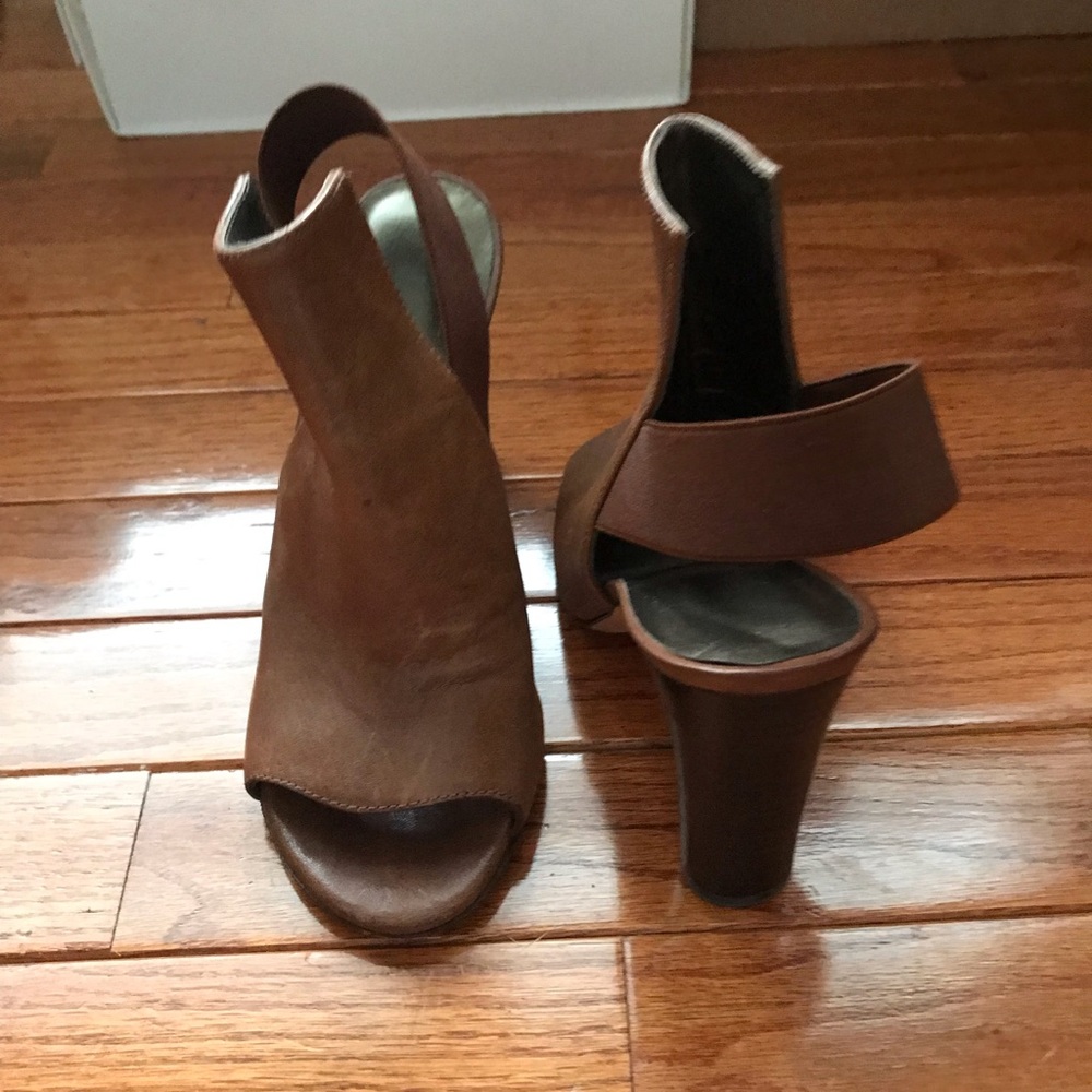 Stuart Weitzman Boot Heel 6.5 - image 4